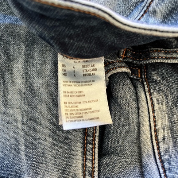 American Eagle women’s jeans - Picture 4 of 5